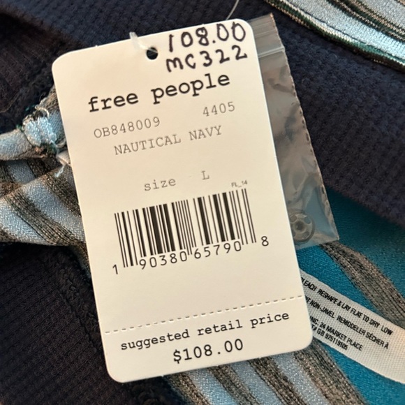 NWT Free People Movement Mountain Momma Striped Cropped Long Sleeve Top - Picture 9 of 10